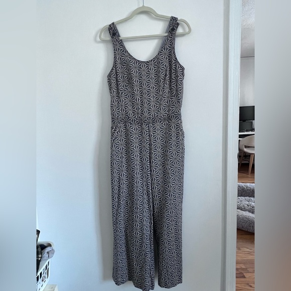 Elevenses Anthro wide legged jumpsuit / romper - Picture 3 of 12